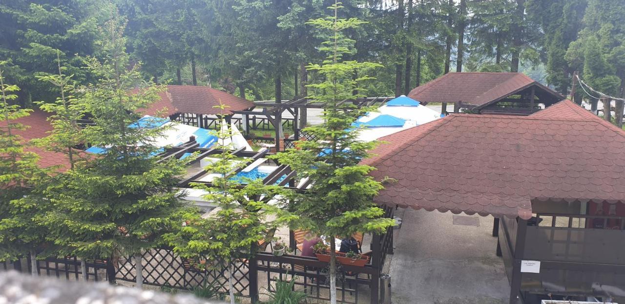 Hotel Bucegi Portile Regatului Пириул-Рече Екстер'єр фото