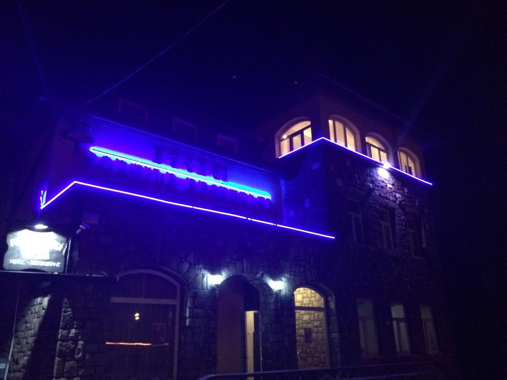 Hotel Bucegi Portile Regatului Пириул-Рече Екстер'єр фото